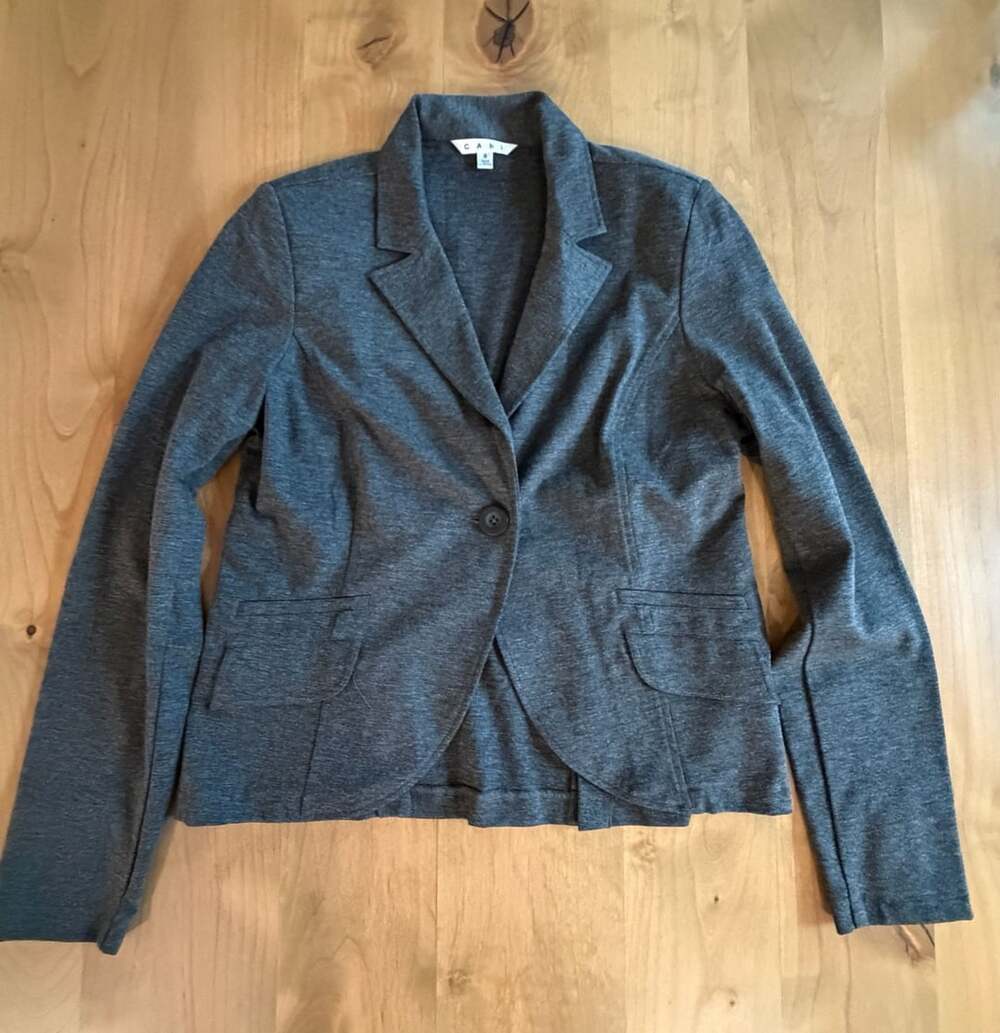 Cabi Gray Knit Single Button Notch Lapel Blazer Size 8